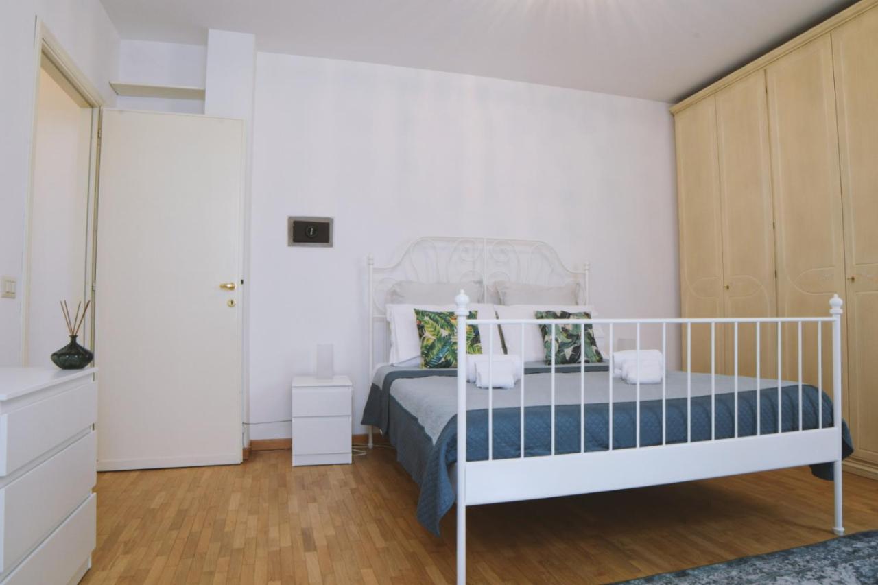 Parma Central Apartments Luaran gambar